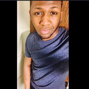 Meet your Posher, Derrick